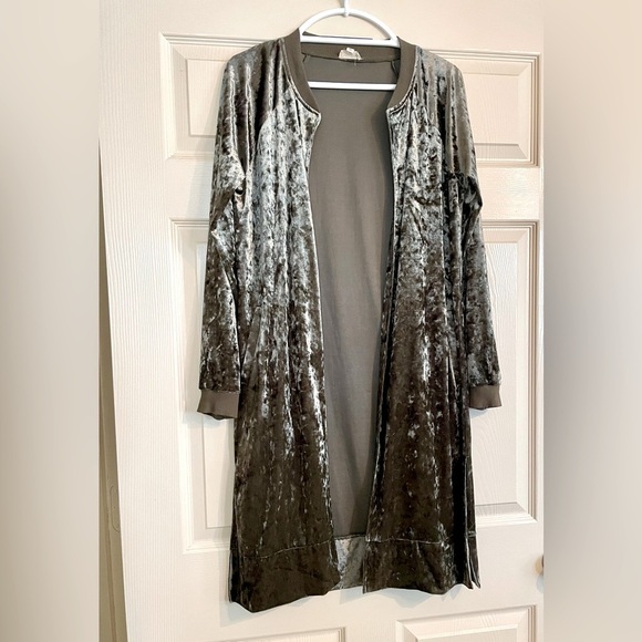 Velvet Longline Cardigan in Green - Picture 1 of 4